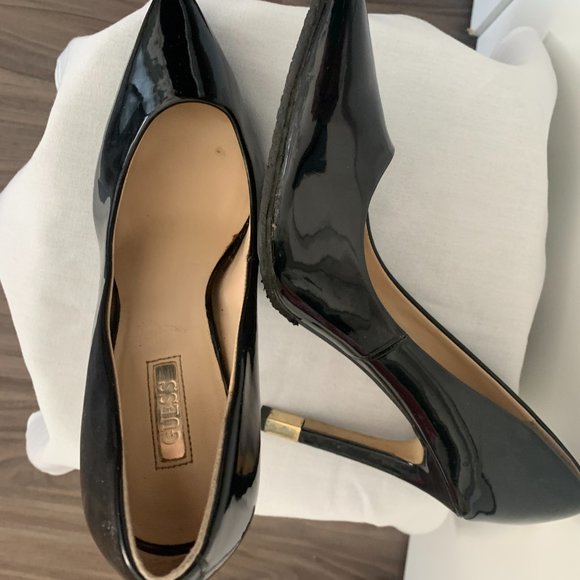 Guess Patent Leather - Picture 2 of 3